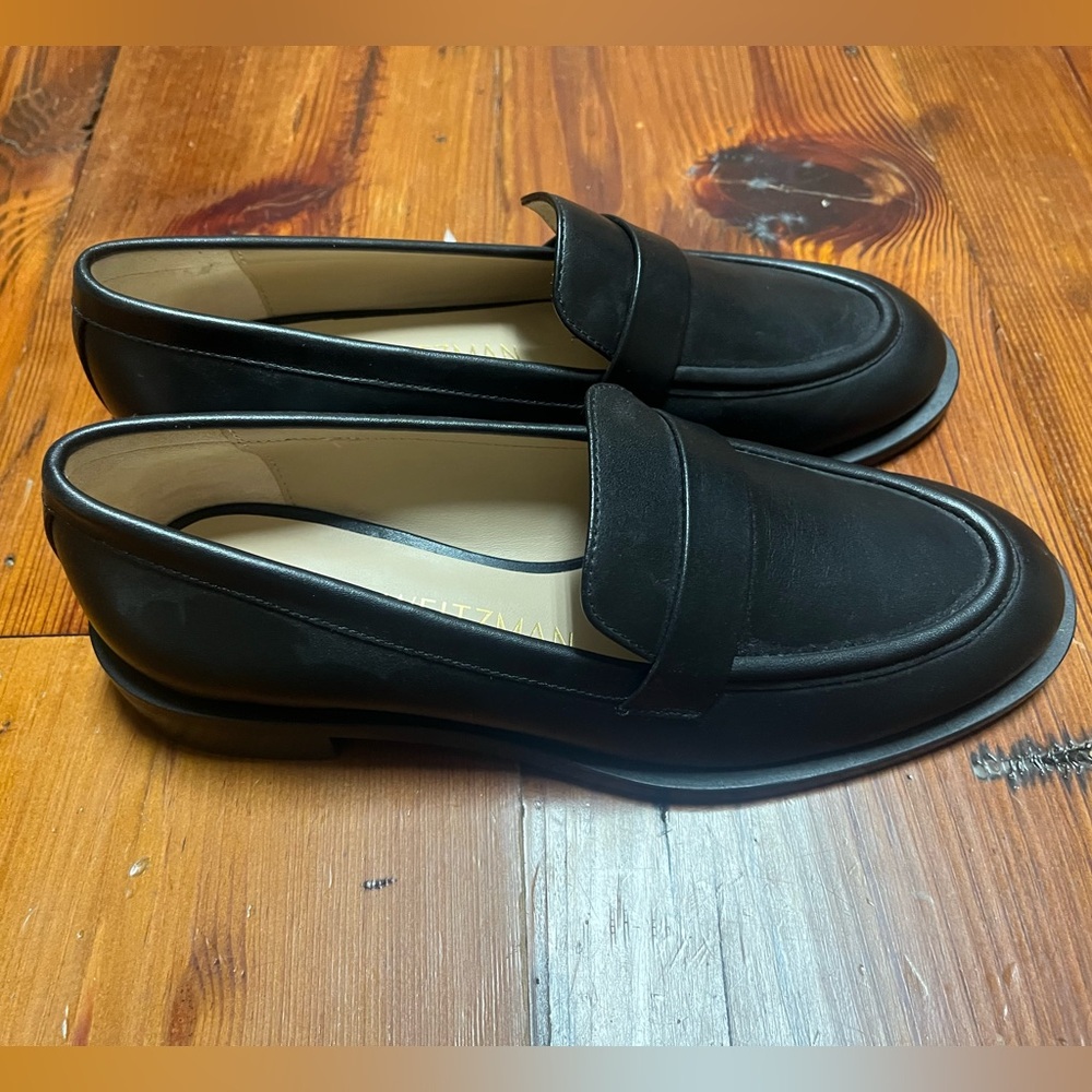 Stuart Weitzman Black Leather Loafers for Women